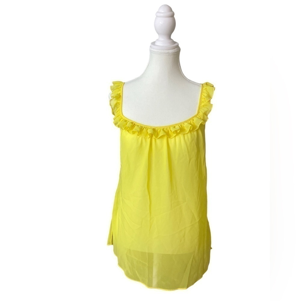 Victoria’s Secret - Vintage Y2K Ruffle sheer camisole